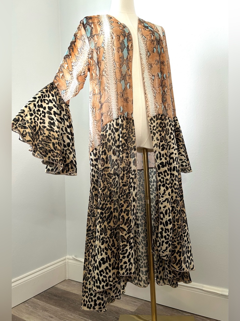 L&B Sheer Leopard Snakeskin Print Dramatic Sleeve Open Front Duster Womens S